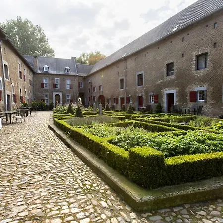 Apartman Meschermolen 11 *